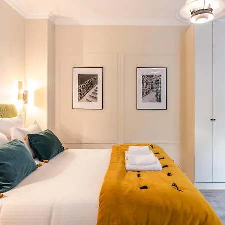 Apartment Charming With Terrace - 2 Guests - Near Montmartre